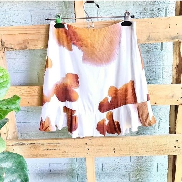 Revolve Song of Style Floral Ruffle Mini Skirt - Picture 1 of 4